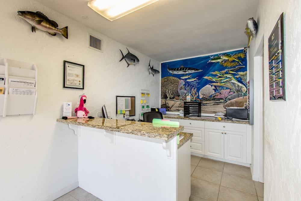 Hotel The Reef At Marathon Extérieur photo